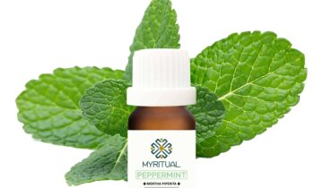 Pure Peppermint Essential Oil by MYRITUAL